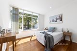 https://images.listonce.com.au/custom/160x/listings/29-ross-crescent-heathmont-vic-3135/042/01489042_img_06.jpg?NUD-v5iJO1E