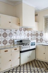 https://images.listonce.com.au/custom/160x/listings/29-ross-street-alphington-vic-3078/999/01987999_img_05.jpg?lVc_lTGfFYA