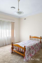 https://images.listonce.com.au/custom/160x/listings/29-ross-street-alphington-vic-3078/999/01987999_img_12.jpg?w58C9HVmi3I