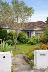 https://images.listonce.com.au/custom/160x/listings/29-ross-street-alphington-vic-3078/999/01987999_img_13.jpg?kcfEmRKsef4