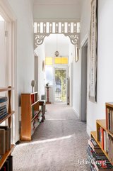 https://images.listonce.com.au/custom/160x/listings/29-shepparson-avenue-carnegie-vic-3163/268/01753268_img_11.jpg?kYRT7DWLO0w