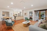https://images.listonce.com.au/custom/160x/listings/29-smith-avenue-croydon-vic-3136/306/01723306_img_06.jpg?RBRQO1AQ2L8