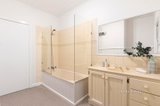 https://images.listonce.com.au/custom/160x/listings/29-smith-avenue-croydon-vic-3136/306/01723306_img_13.jpg?LPpPEWzAkt4