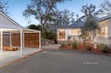 https://images.listonce.com.au/custom/160x/listings/29-smith-avenue-croydon-vic-3136/306/01723306_img_18.jpg?gtNzOl_UekQ