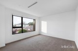 https://images.listonce.com.au/custom/160x/listings/29-springfield-street-briar-hill-vic-3088/908/01894908_img_09.jpg?dR2hEM-NBMs