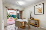 https://images.listonce.com.au/custom/160x/listings/29-st-claire-walk-doncaster-east-vic-3109/497/01956497_img_05.jpg?OOoBTD2fBUM