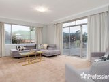 https://images.listonce.com.au/custom/160x/listings/29-swinburne-avenue-mooroolbark-vic-3138/978/01524978_img_05.jpg?Gcq2pckCDFQ