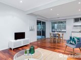 https://images.listonce.com.au/custom/160x/listings/29-swinburne-avenue-mooroolbark-vic-3138/978/01524978_img_06.jpg?62YbCeJRJBA