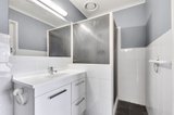 https://images.listonce.com.au/custom/160x/listings/29-tahara-street-hamlyn-heights-vic-3215/532/01698532_img_13.jpg?n0YdMpnZD3A