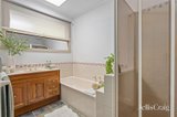 https://images.listonce.com.au/custom/160x/listings/29-tarcoola-drive-yallambie-vic-3085/436/01809436_img_09.jpg?7cCCSQGA9kk