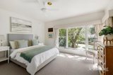 https://images.listonce.com.au/custom/160x/listings/29-tatong-road-brighton-east-vic-3187/702/01984702_img_08.jpg?O7zp6K3FB0s