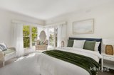 https://images.listonce.com.au/custom/160x/listings/29-tatong-road-brighton-east-vic-3187/702/01984702_img_09.jpg?AWx757qOwhs