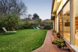 https://images.listonce.com.au/custom/160x/listings/29-tatong-road-brighton-east-vic-3187/702/01984702_img_14.jpg?ObhjUR2gdp0