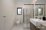 https://images.listonce.com.au/custom/160x/listings/29-thackeray-court-croydon-vic-3136/869/01922869_img_06.jpg?eeuEWV3YMy0