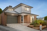 https://images.listonce.com.au/custom/160x/listings/29-the-eyrie-avenue-lilydale-vic-3140/664/01727664_img_05.jpg?jcU_9sz-QjI