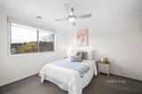 https://images.listonce.com.au/custom/160x/listings/29-the-eyrie-lilydale-vic-3140/661/01719661_img_10.jpg?PV53iQpDam4