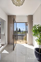 https://images.listonce.com.au/custom/160x/listings/29-the-strand-williamstown-vic-3016/036/01978036_img_23.jpg?6I326I6o6wU