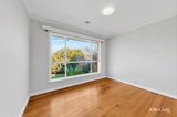 https://images.listonce.com.au/custom/160x/listings/29-thomasina-street-bentleigh-east-vic-3165/999/01767999_img_16.jpg?i06c8VFozEM