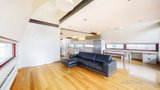 https://images.listonce.com.au/custom/160x/listings/29-union-st-northcote-vic-3070/157/01766157_img_05.jpg?1pilWoU5-f0