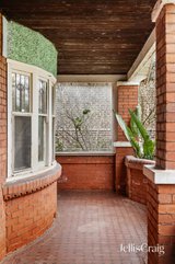 https://images.listonce.com.au/custom/160x/listings/29-vincent-street-glen-iris-vic-3146/812/01977812_img_14.jpg?FtvMT01YmRw