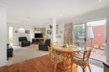 https://images.listonce.com.au/custom/160x/listings/29-watson-street-macleod-vic-3085/668/01179668_img_05.jpg?Fmj19Nl9r1w