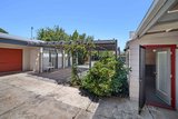 https://images.listonce.com.au/custom/160x/listings/29-white-avenue-wendouree-vic-3355/036/01639036_img_05.jpg?BzTlZRSUgYw