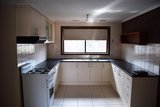 https://images.listonce.com.au/custom/160x/listings/290-croydon-road-croydon-vic-3137/516/01577516_img_03.jpg?GxHBmD9_l8M