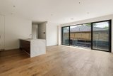 https://images.listonce.com.au/custom/160x/listings/290-yerrin-street-balwyn-vic-3103/737/01902737_img_06.jpg?pGJxifxJZYI