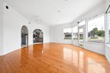 https://images.listonce.com.au/custom/160x/listings/291-autumn-street-manifold-heights-vic-3218/014/01767014_img_11.jpg?awiFRDsvNLw