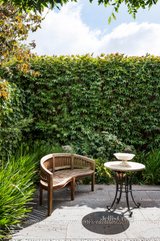 https://images.listonce.com.au/custom/160x/listings/291-napier-street-fitzroy-vic-3065/428/01342428_img_20.jpg?WloUNfq5zyM