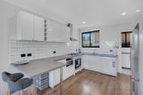 https://images.listonce.com.au/custom/160x/listings/291-park-street-pascoe-vale-vic-3044/315/01619315_img_16.jpg?C4HeGMPIPFc