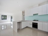 https://images.listonce.com.au/custom/160x/listings/2914-20-reynolds-avenue-ringwood-vic-3134/942/01734942_img_03.jpg?G2fBwiMQuIY