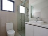https://images.listonce.com.au/custom/160x/listings/2914-20-reynolds-avenue-ringwood-vic-3134/942/01734942_img_05.jpg?Rmt2DwYoIJ0