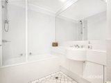 https://images.listonce.com.au/custom/160x/listings/29156-beaconsfield-parade-albert-park-vic-3206/994/01087994_img_08.jpg?rt0Q7qW92I4
