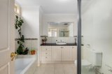 https://images.listonce.com.au/custom/160x/listings/292-leeds-street-doncaster-east-vic-3109/804/01430804_img_06.jpg?ESr4VkaY7PE