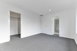 https://images.listonce.com.au/custom/160x/listings/293-hull-road-croydon-vic-3136/747/01602747_img_05.jpg?u8bH_c-ueq4