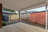 https://images.listonce.com.au/custom/160x/listings/293-hull-road-croydon-vic-3136/747/01602747_img_10.jpg?ajaCAKKMkPg