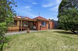 https://images.listonce.com.au/custom/160x/listings/293-mckinnon-road-mckinnon-vic-3204/723/01864723_img_11.jpg?zE7i7GZyLSw