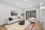 https://images.listonce.com.au/custom/160x/listings/293-taylors-lane-rowville-vic-3178/551/01833551_img_02.jpg?8qIlGjplEHc