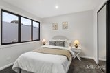 https://images.listonce.com.au/custom/160x/listings/293-taylors-lane-rowville-vic-3178/551/01833551_img_10.jpg?5sFn7VHnNu8