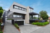 https://images.listonce.com.au/custom/160x/listings/2965-doncaster-road-doncaster-east-vic-3109/213/00474213_img_01.jpg?Ka3RXiYYbzM