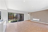 https://images.listonce.com.au/custom/160x/listings/298-bamfield-road-heidelberg-heights-vic-3081/156/01599156_img_04.jpg?o-Sg1-M0jEI