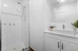 https://images.listonce.com.au/custom/160x/listings/298-normanby-avenue-thornbury-vic-3071/941/01723941_img_08.jpg?77izA-cEkhM