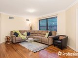 https://images.listonce.com.au/custom/160x/listings/29a-ballantyne-crescent-kilsyth-vic-3137/921/01524921_img_03.jpg?PUM0TRnwpkA