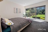 https://images.listonce.com.au/custom/160x/listings/29a-farnham-road-healesville-vic-3777/844/01808844_img_18.jpg?hcNTLRxWKek