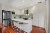https://images.listonce.com.au/custom/160x/listings/29a-kett-street-nunawading-vic-3131/371/01722371_img_05.jpg?syFrdu2Czv8