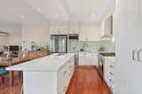 https://images.listonce.com.au/custom/160x/listings/29a-kett-street-nunawading-vic-3131/371/01722371_img_06.jpg?jPblo1Qtn2U