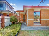 https://images.listonce.com.au/custom/160x/listings/29b-wallace-crescent-strathmore-vic-3041/987/01883987_img_08.jpg?uAftMyITcko