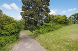 https://images.listonce.com.au/custom/160x/listings/2a-2a-orford-street-daylesford-vic-3460/463/01897463_img_06.jpg?ZDSaoM_9Se8