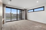 https://images.listonce.com.au/custom/160x/listings/2a-beech-street-malvern-east-vic-3145/988/01929988_img_05.jpg?3uXPshp9SII